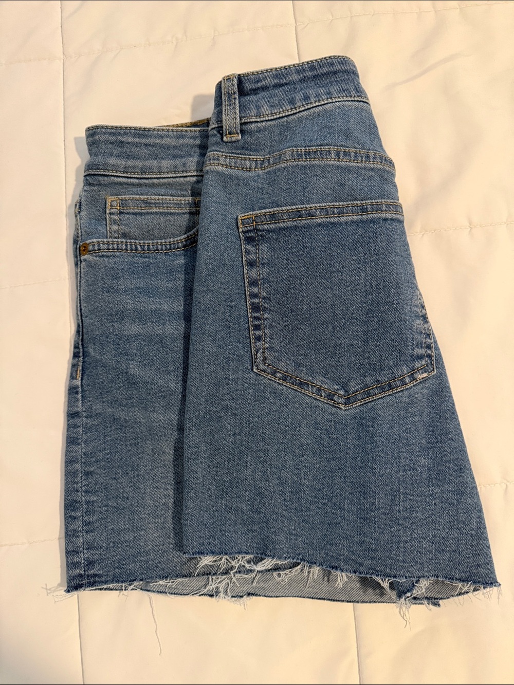 H&M Medium Blue Frayed-Hem Denim Shorts